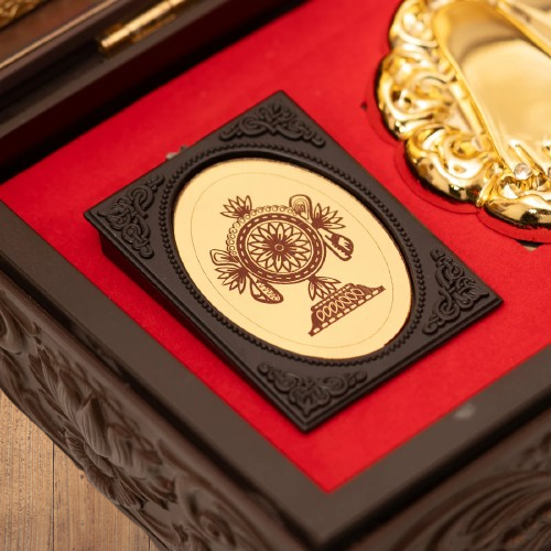 Gold Plated Shri Tirupati Balaji Lakshmi Padmavati Pocket Temple With Dry Fruit Box