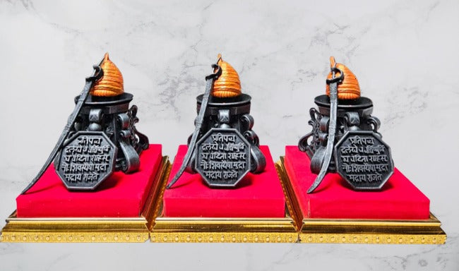Jiretop Shivaji Maharaj Idol – 4 Inch | Black Chhatrapati Shivaji Statue for Home Decor, Office & Gift