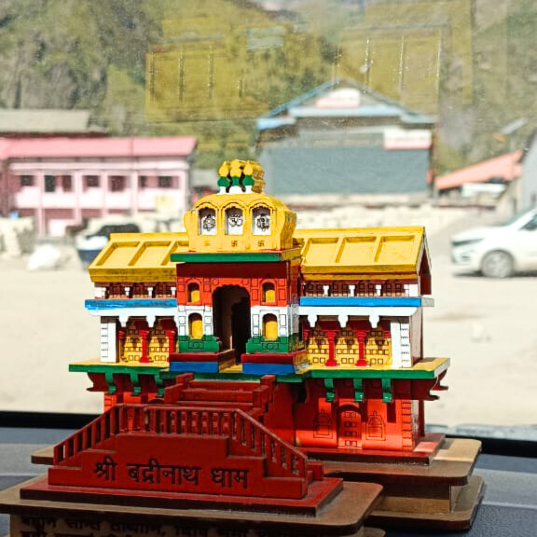 Shri Badrinath Dham Medium Full Color Model | Divine Temple Replica | Badrinath Dham Home Decor